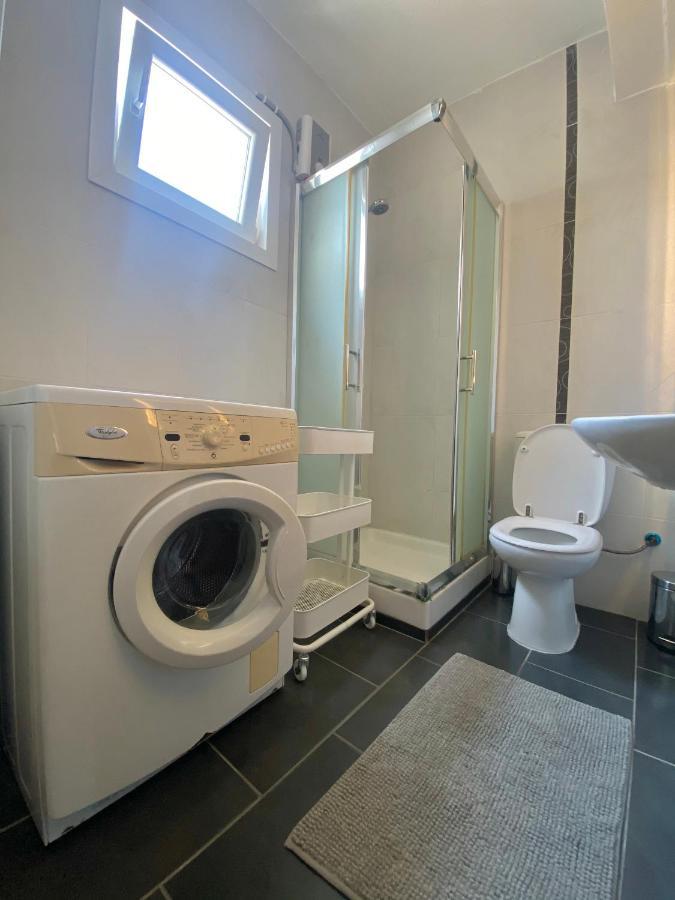 Lovely , Cozy , Modern Seaside Apartment Larnaca Zewnętrze zdjęcie